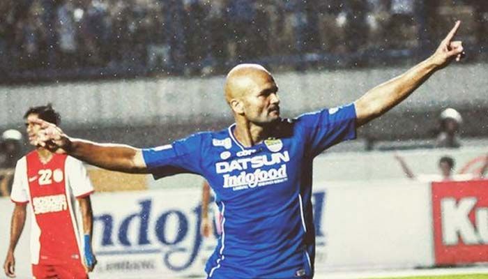 Tak Hanya Rindu Lahap Karedok Begini Pengakuan Mantan Striker Persib Asal Belanda